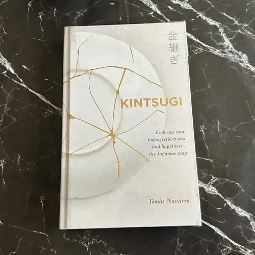 Kintsugi: Embrace Your Imperfections and Find Happiness - the Japanese Way listing photo 1