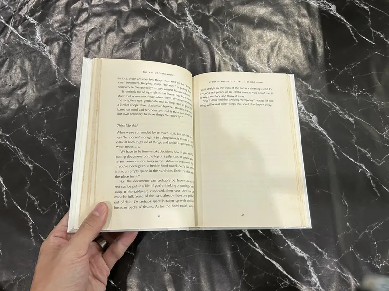 The Art of Discarding: How to Get Rid of Clutter and Find Joy — photo 2