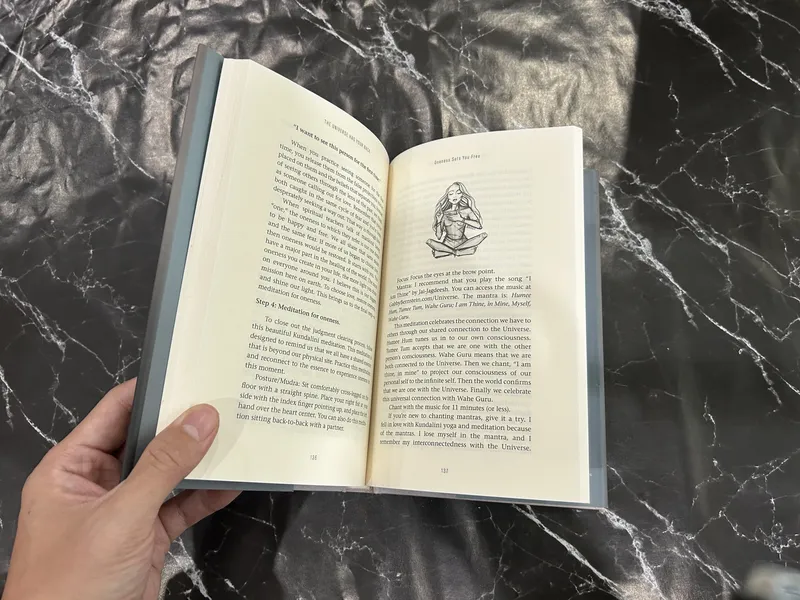 The Universe Has Your Back: Transform Fear to Faith listing photo 2